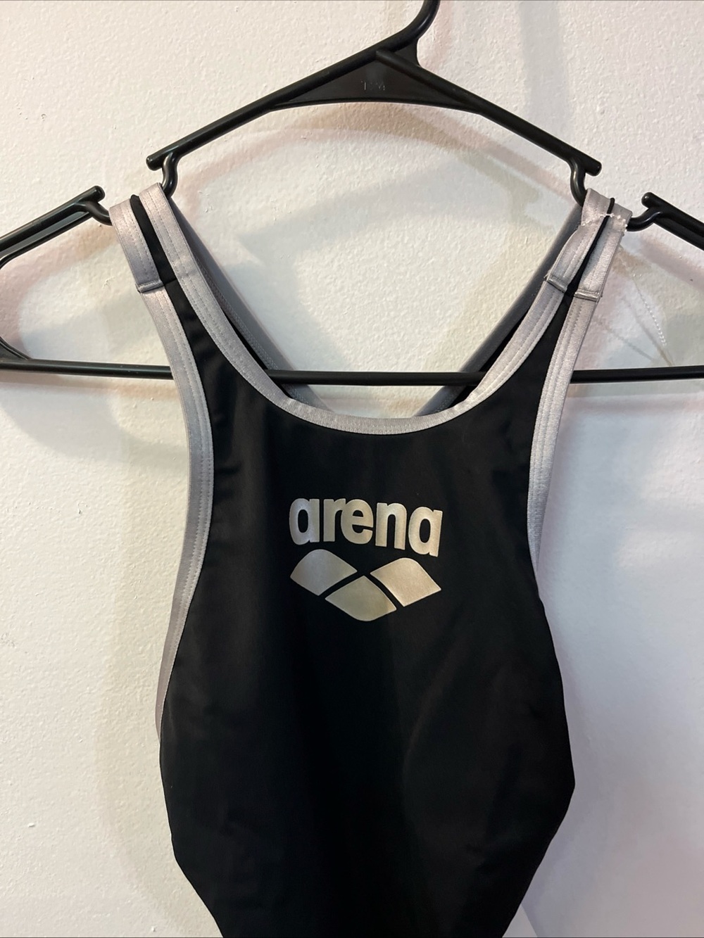 Arena One Biglogo Black/Silver One-Piece USA 30 - Picture 4 of 11